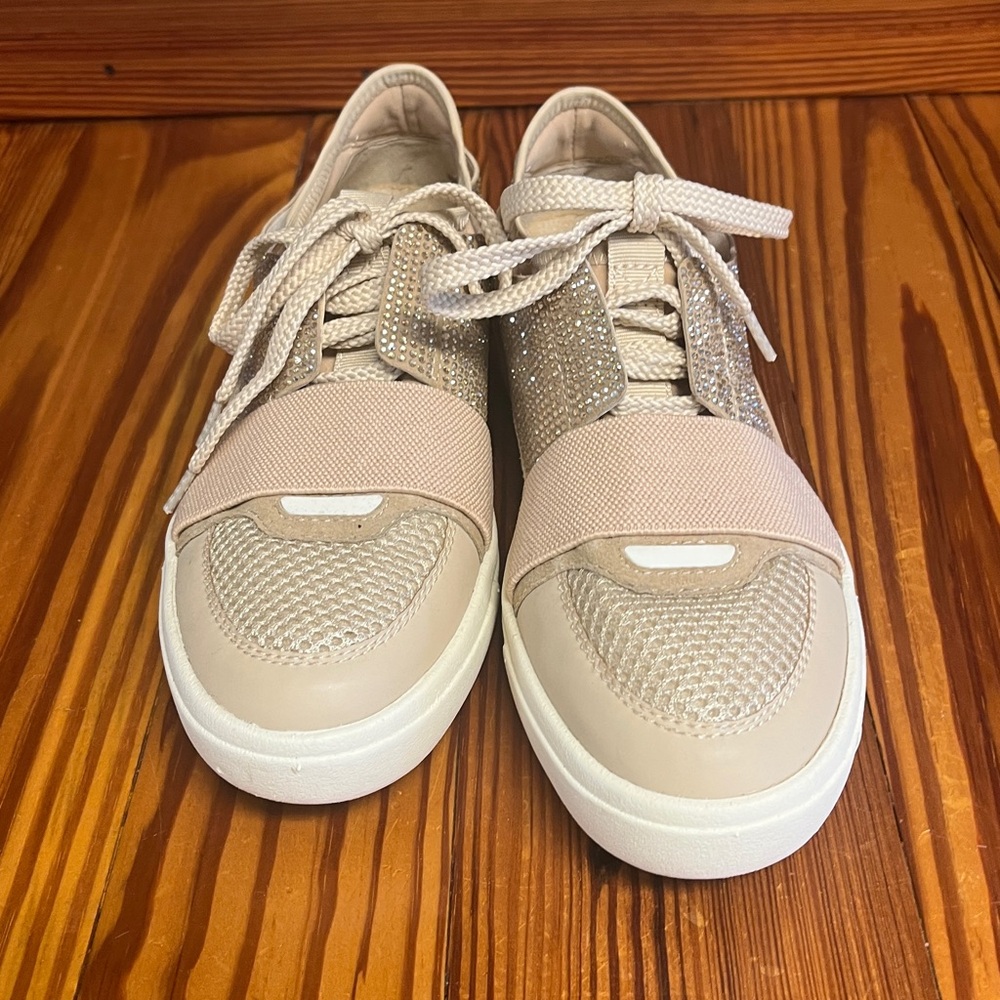 Vaneli Sport Onella Perforated Rhinestone Lace Up Sneakers ~ Size 7.5 M - Picture 7 of 7
